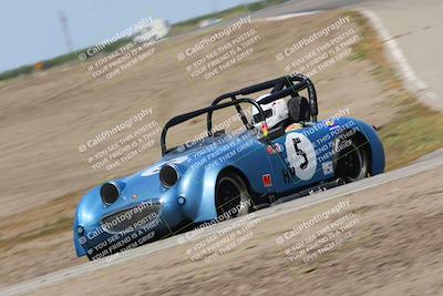 media/Apr-30-2022-CalClub SCCA (Sat) [[98b58ad398]]/Group 2/Race (Grapevine)/